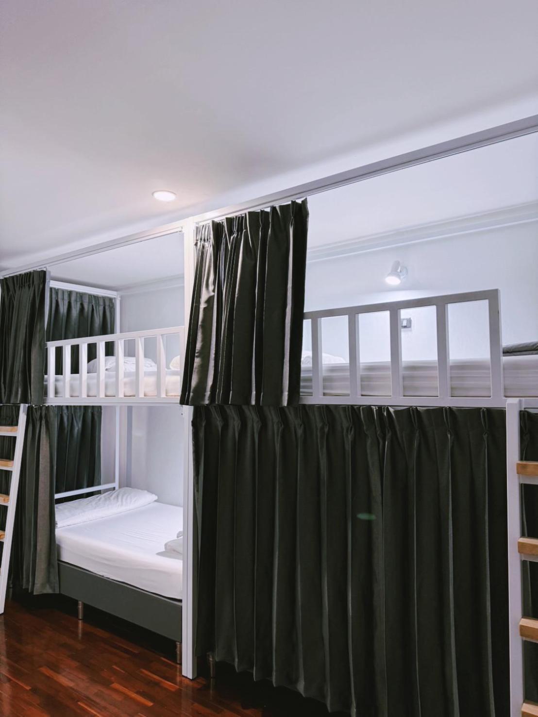 Zleepinezz Hostel Пра Након Си Аютая Екстериор снимка